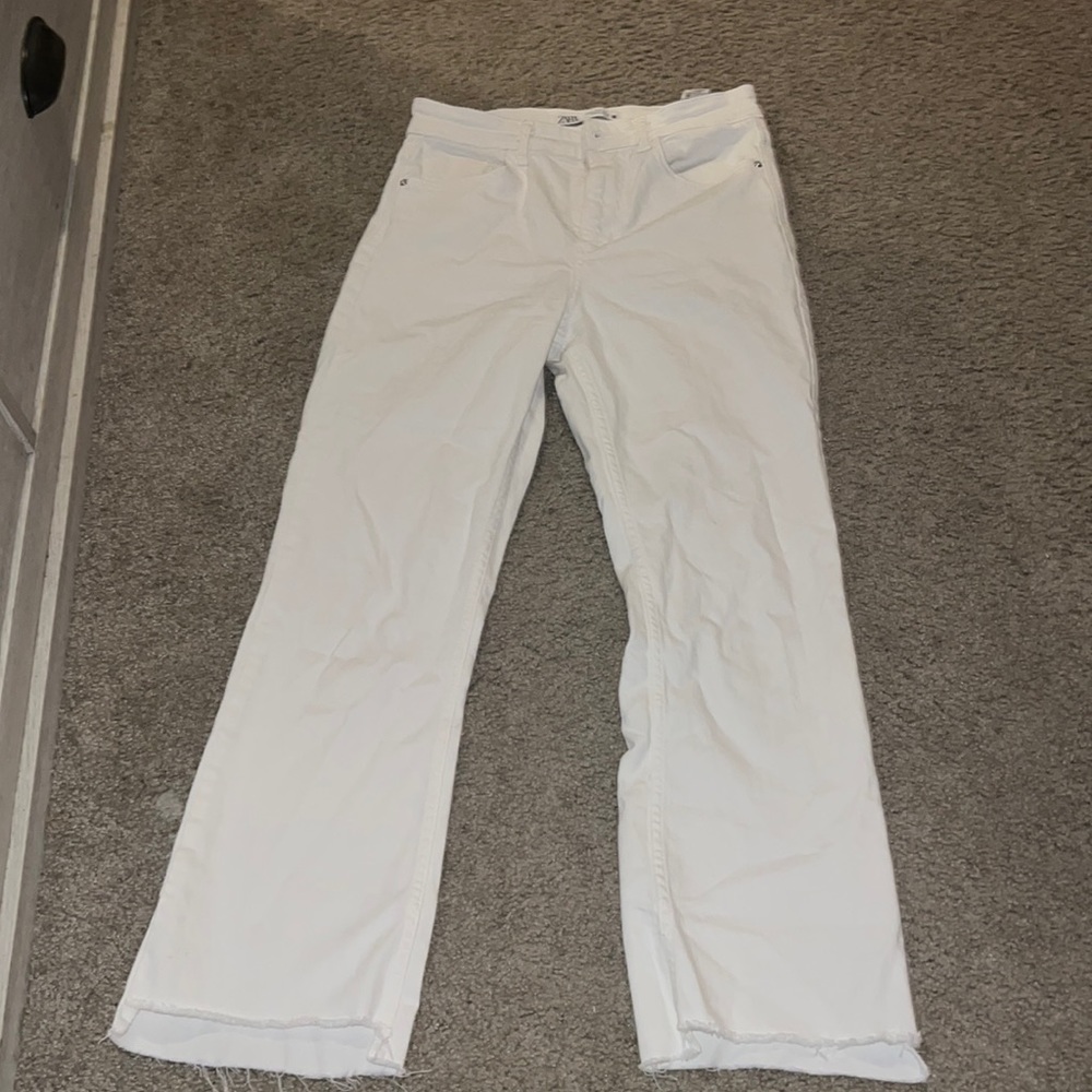 White slightly cropped Zara straight leg jeans